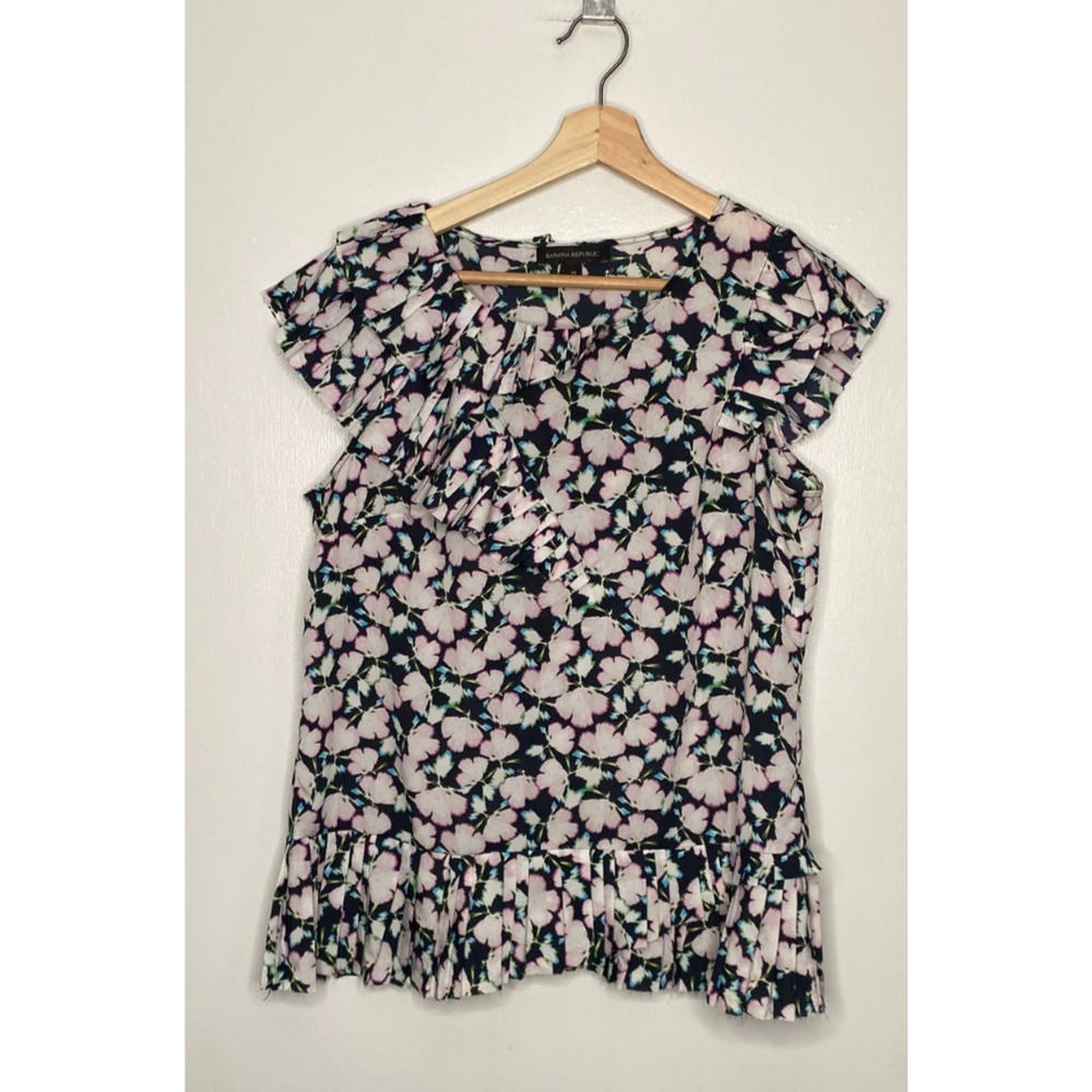 Banana Republic Navy Floral Ruffle Sleeveless Blouse Size M